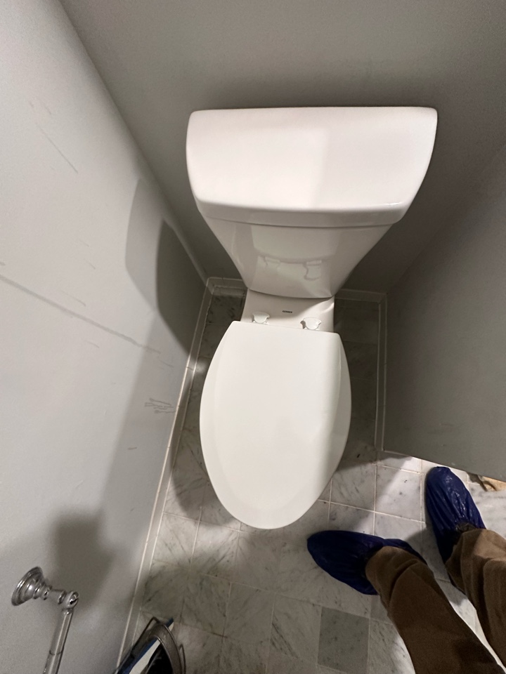 New toilet installation In Springhouse PA. Plumbing. Plumber.