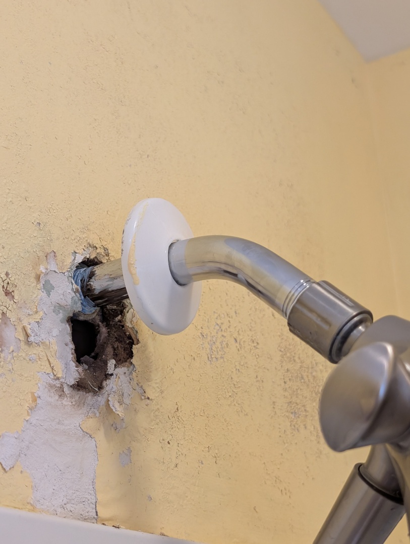 

shower arm extraction. broken shower arm. replace broken shower arm. PlumbPRO Services. Fort Washington, PA. 