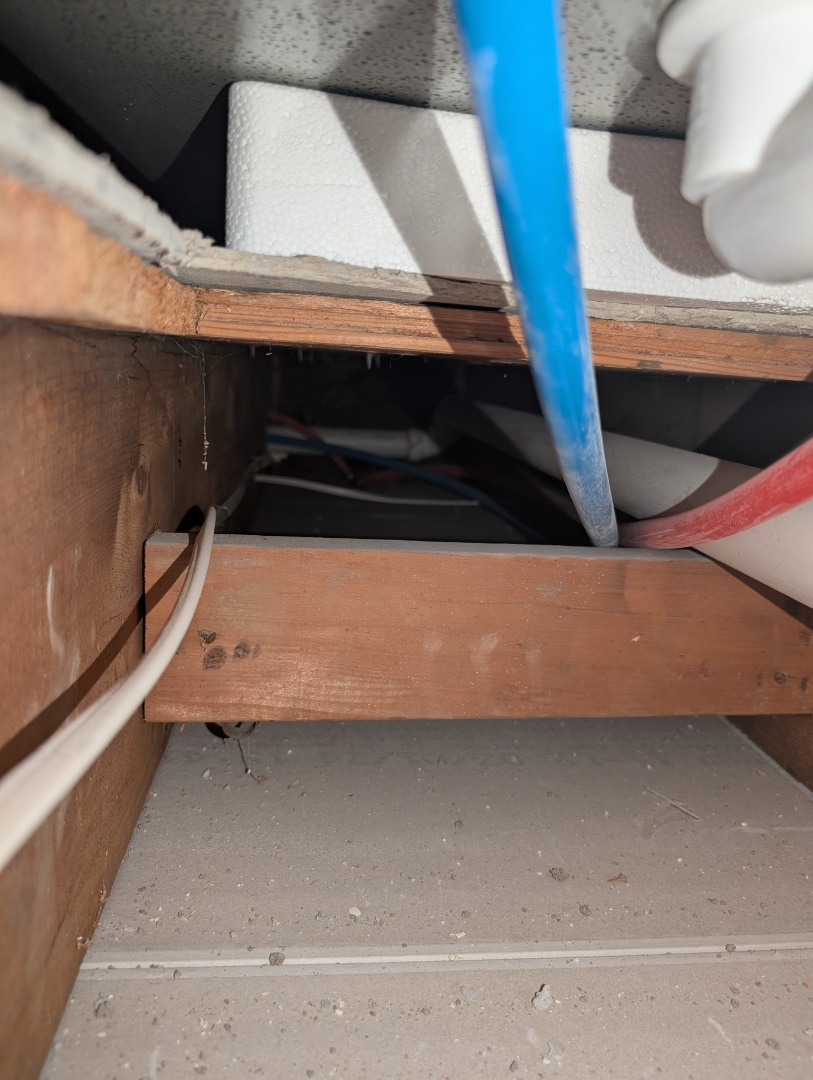 

frozen water line. thaw water lines. pipe thawing. heat gun thawing frozen water pipes. PlumbPRO Services. Wyndmoor, PA. 