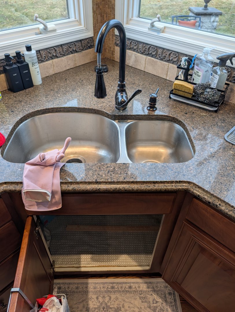 
Reverse Osmosis Water System Install. Estimate to install RO system. New Water treatment installation. PlumbPRO Services. Blue Bell, PA. 