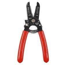 Replaced faulty relay in humidifier system and repaired associated wiring damage. Tested system operation to verify proper functionality after component replacement.