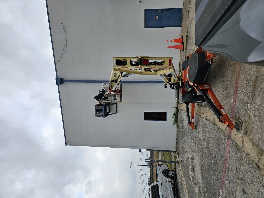 Killeen, TX - Croaker Heating and Air will get the job done no matter what equipment we need to get in order to get the job done. 