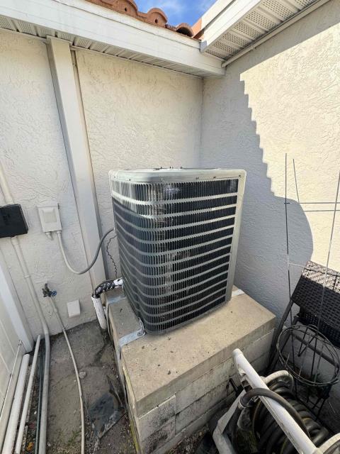 Customer had us out today to give them estimates on replacement for their 5 ton Goodman unit. Troy came out to assess and provide options for them to choose from that suits their needs best.
