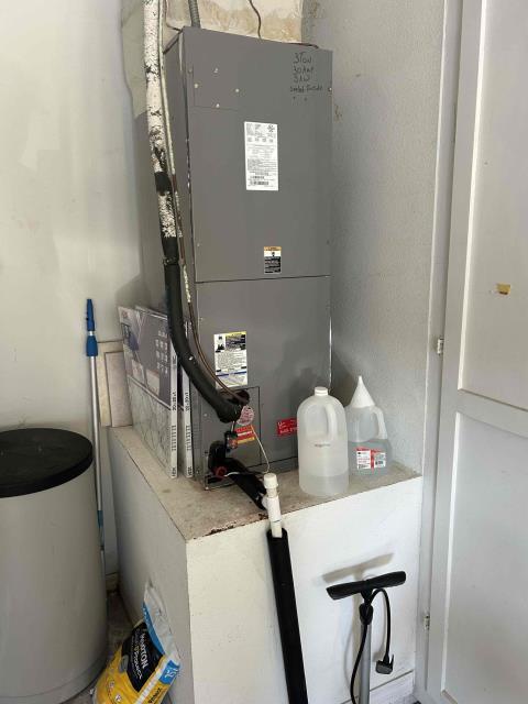 Customers had us out today to give a bid on their AC system. System was about 12 years old functioning well. System was a comfort maker 14 seer heat pump 5 kW heat strips. Customers travel to New Jersey over the summertime and our trying to make sure they don’t run into an issue with their new system.