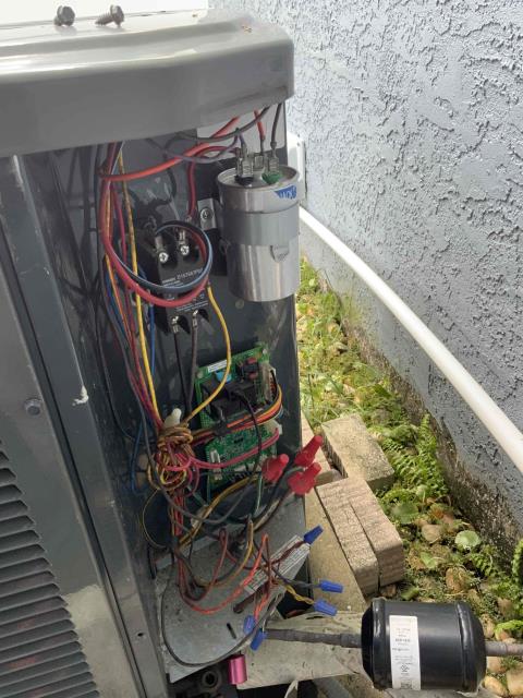 The customer called in with a complaint that their air conditioning unit was not cooling. Upon arrival, I found that the unit was not cooling due to a defective float switch. I diagnosed the issue and replaced the float switch, which resolved the problem. The customer paid a service fee of $79 with a credit card. I did not check the subcooling or superheat of the unit because it was not applicable to the issue at hand.