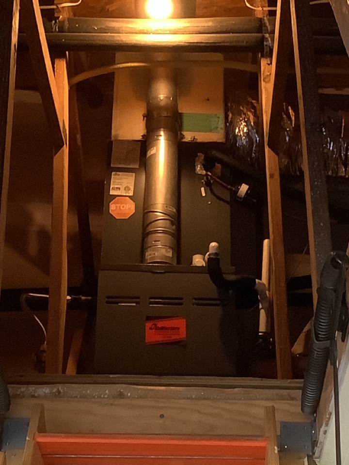 Heat heater furnace maintenance tuneup clean condenser coil repair replacement system estimate carrier trane amana Goodman Lennox
