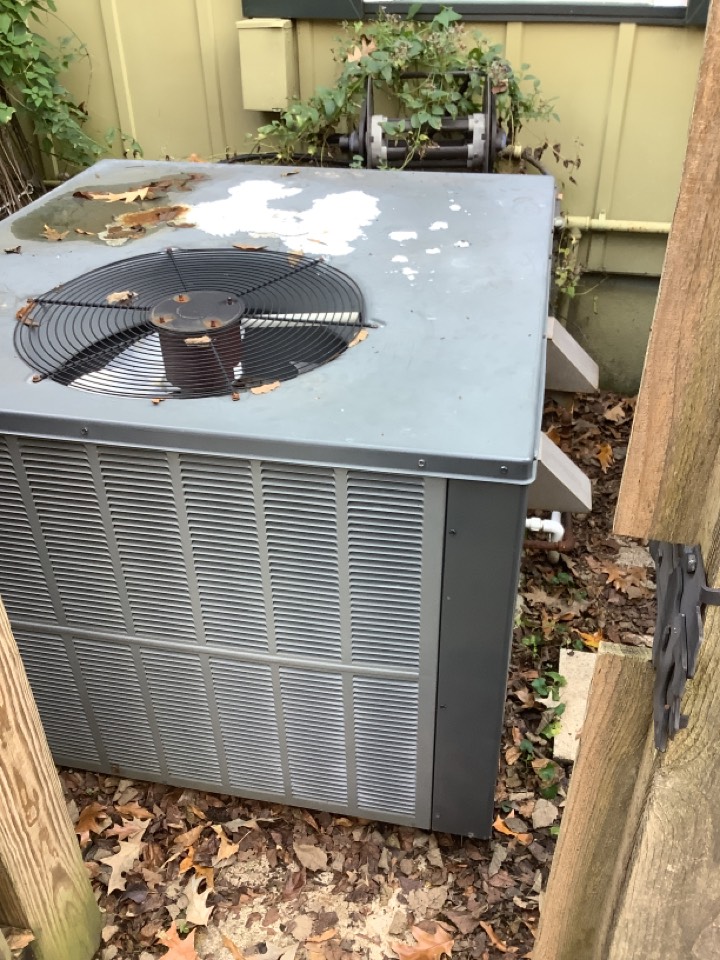 Hvac heat maintenance service maintenance tuneup clean condenser repair replacement system estimate carrier trane amana 