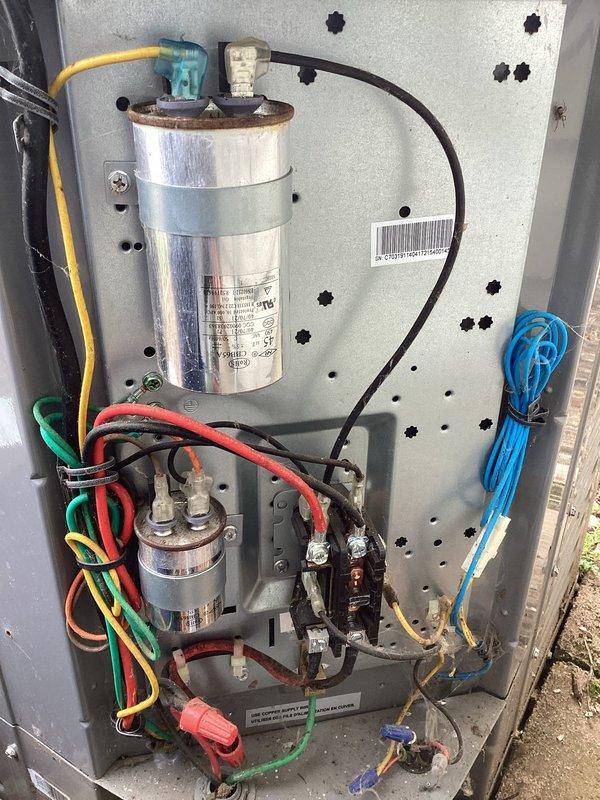 Completed planned HVAC maintenance on Ameristar air conditioning unit, including comprehensive system inspection of outdoor condenser unit and electrical components. Performed standard maintenance procedures, inspected dual capacitors and electrical connections within control panel, verified proper wiring and component functionality, and replaced 16x20x1 air filter per membership agreement.
