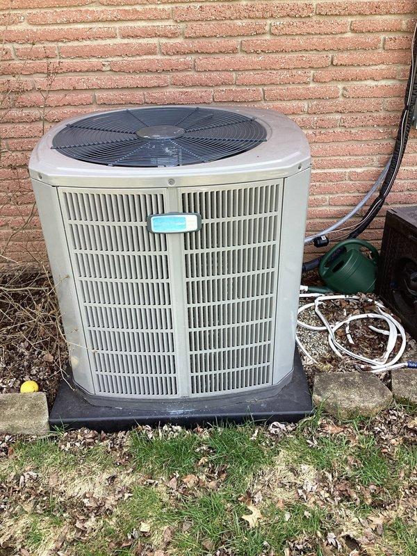 Completed planned maintenance service on residential air conditioning system. Performed comprehensive inspection of outdoor condenser unit, including electrical components, capacitor, contactor, and wiring connections. Installed 16x20x3 filter as part of routine maintenance protocol. All components found to be functioning within normal parameters with no immediate repairs required at time of service.