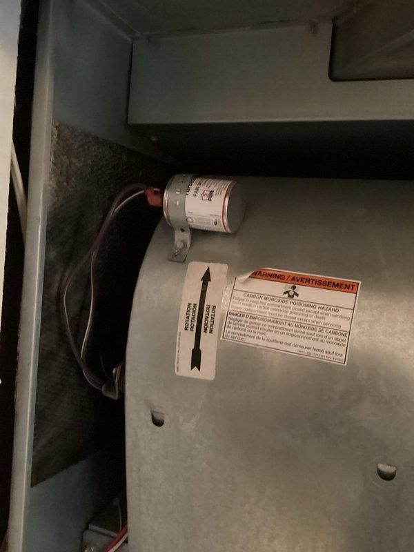 Completed HVAC membership maintenance service including air conditioning system inspection and preventive tune-up. Replaced failed blower capacitor and hot surface igniter to restore heating functionality. Installed two 16x20x1 air filters and performed comprehensive system evaluation of both heating and cooling components to ensure proper operation.