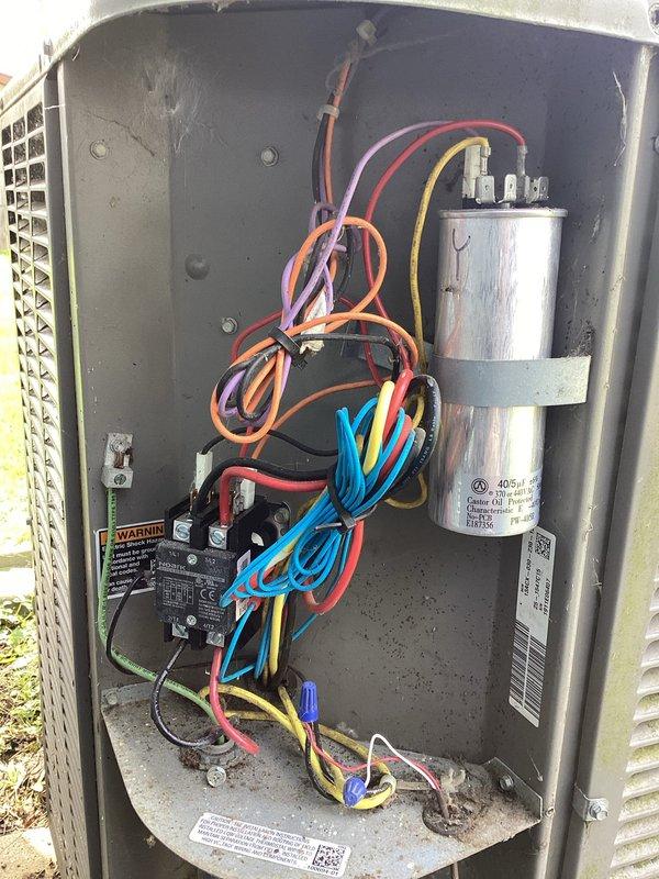 Completed planned single maintenance on 10+ year old HVAC system, including filter replacement with 14x20x1 filters, inspection of electrical components including capacitor and contactor, and verification of proper system operation. All components found to be functioning within normal parameters, and unit left in good working condition.