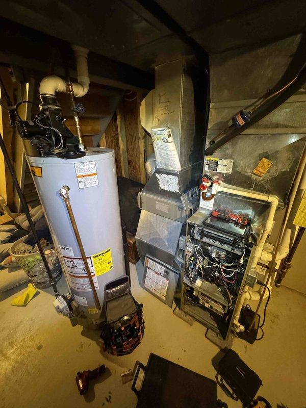 Conducted monthly heating maintenance service on the residential HVAC system. Inspected furnace internals including circuit board, wiring connections, and mechanical components. Examined water heater and associated piping, ensuring proper venting and connection integrity. All systems operating within normal parameters.