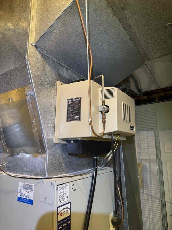 Performed scheduled heating maintenance service on system with humidifier. Inspected circuit board components for proper operation and found all electronic elements in good working condition. Examined humidifier installation, verified proper water supply connection and checked electrical connections. All systems functioning normally with no issues detected.