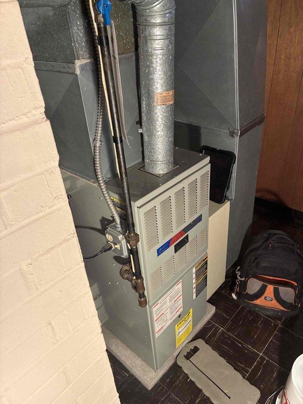 Diagnosed short cycling issue in aging furnace system. Inspection revealed severe dust accumulation on blower wheel and heat exchanger components, restricting proper airflow. Performed comprehensive cleaning of blower assembly and verified proper operation after service, resolving the cycling problem.