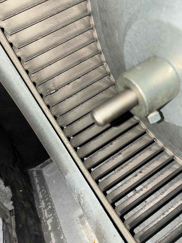 Conducted routine heating maintenance service. Inspected blower assembly and cleaned dust accumulation from fan blades and housing. Performed combustion analysis using Testo 310 analyzer, confirming CO2 levels at 27.1% and efficiency readings within acceptable parameters.