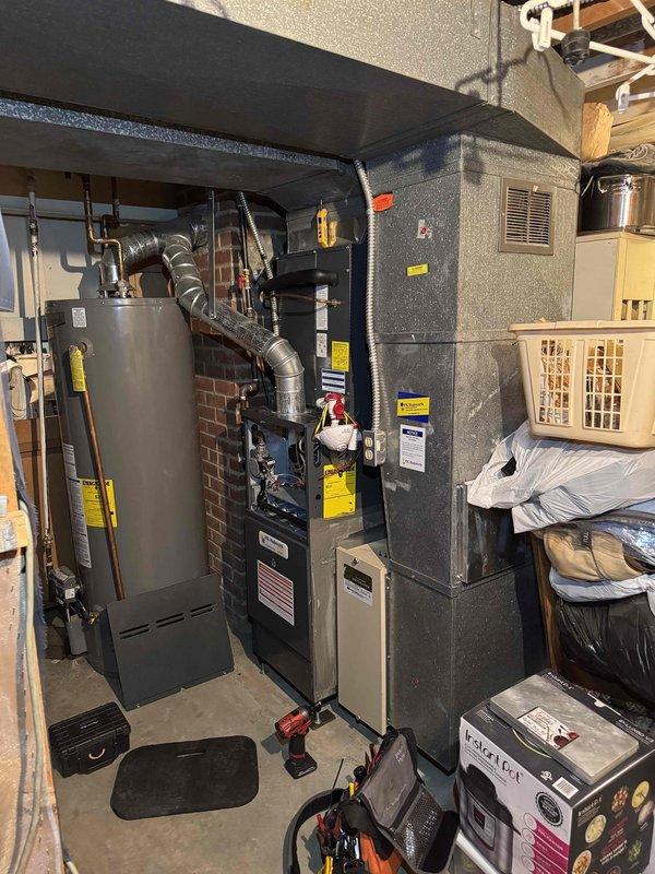 Diagnosed short cycling furnace with no heat issue that was previously serviced. Performed pressure testing with UEI EM201B meter, which indicated positive pressure reading of +3.960. Inspected and serviced the complete HVAC system including ductwork, ventilation components, and control systems to restore proper heating function.