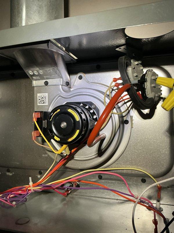 Performed annual maintenance service on customer's furnace per SPP contract agreement. Inspected electrical connections and motor assembly, verifying proper wire terminations and component integrity. System operating within normal parameters with no issues detected; all safety checks completed successfully.