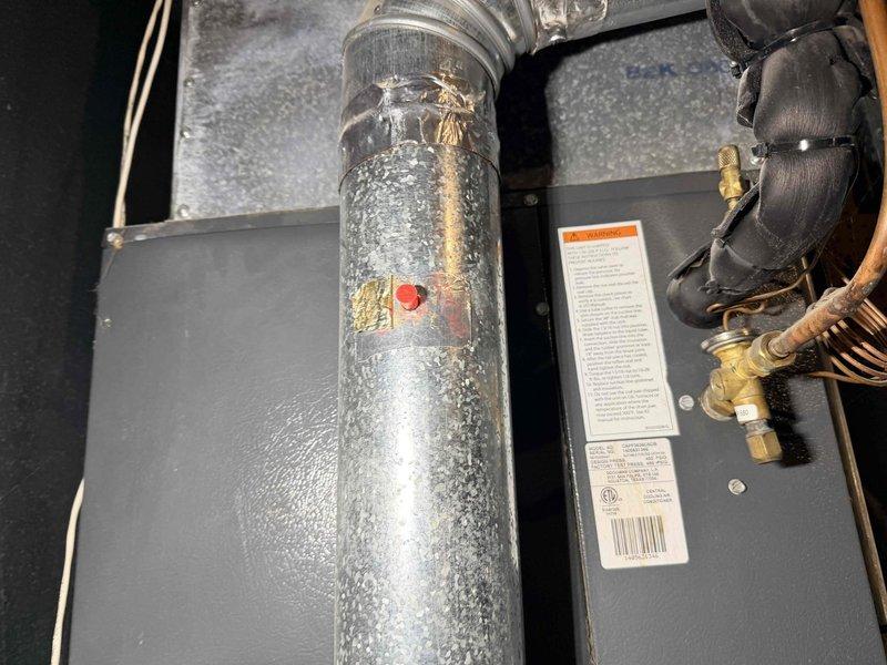 Performed heating system maintenance and identified significant frost accumulation on the evaporator coil/refrigerant lines. Inspected electrical components including circuit board connections and verified proper operation of the 20MFD capacitor. System was restored to normal operating parameters with all connections secure.