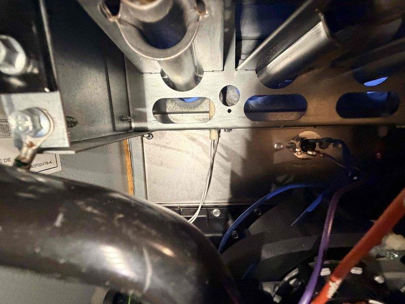Performed scheduled maintenance on furnace system. Inspected all internal components including heat exchanger, gas valve assembly, and circuit board for proper operation. Examined wiring connections and ventilation paths; all components found to be in good working condition with no visible damage or deterioration.