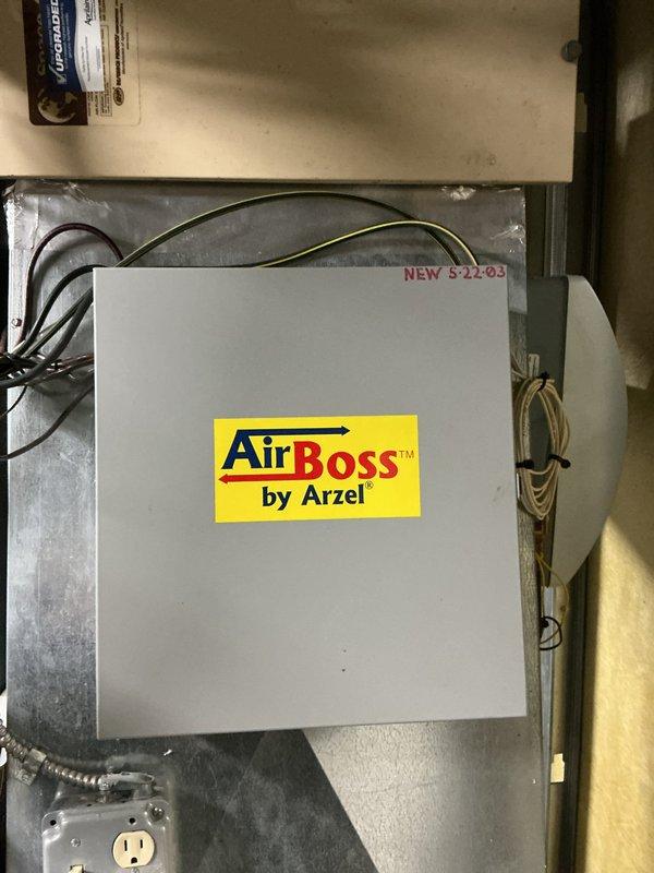 Diagnosed no-heat issue on furnace system featuring an AirBoss by Arzel zoning control installed in 2003. Inspection revealed significant dust accumulation in ductwork and poor airflow distribution. Cleaned control board connections, restored proper system operation, and verified heating function across all zones.