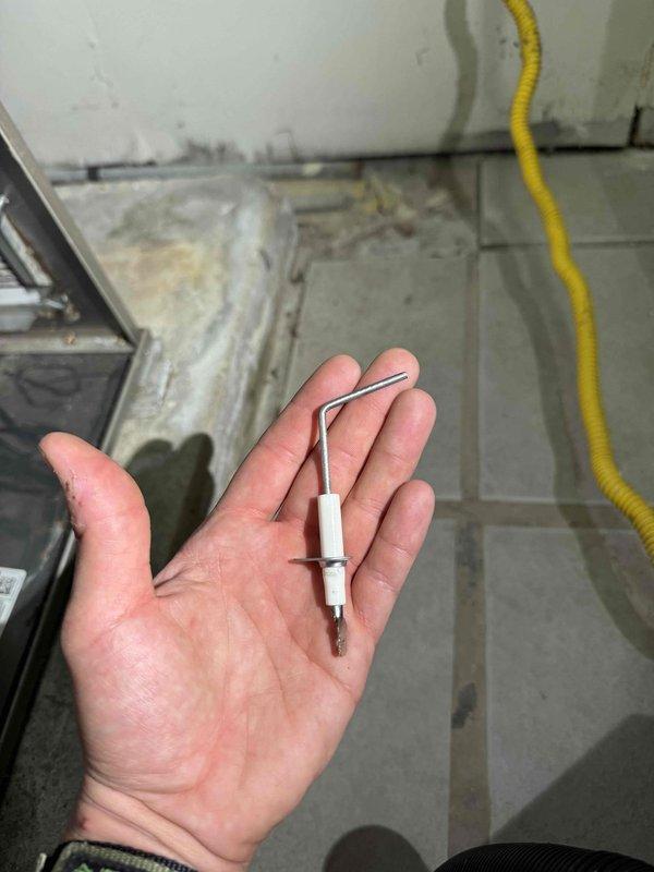 Performed routine heating system maintenance including inspection of igniter assembly for proper condition and function. Conducted combustion analysis using Testo 310 analyzer, confirming optimal operation with readings of 6.8/7.9.6 within manufacturer specifications. System now operating at peak efficiency with no issues identified.