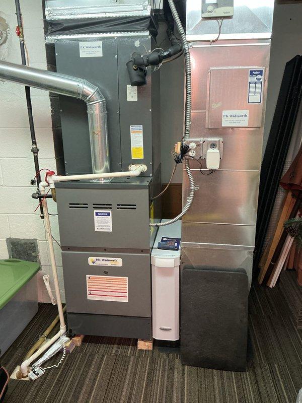 Performed scheduled heating maintenance service on residential furnace system. Conducted differential pressure testing with manometer, obtaining readings of 3.08 indicating proper operation within manufacturer specifications. Inspected complete system including furnace, ductwork, electrical connections, and humidifier, confirming all components are functioning correctly with no issues detected.