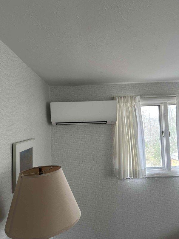 Completed installation of a 4-head Daikin ductless mini-split HVAC system in residential property. Mounted indoor air handler units in multiple rooms including bedrooms, with proper wall placement for optimal air distribution and aesthetic integration. All units tested and confirmed operational upon completion.