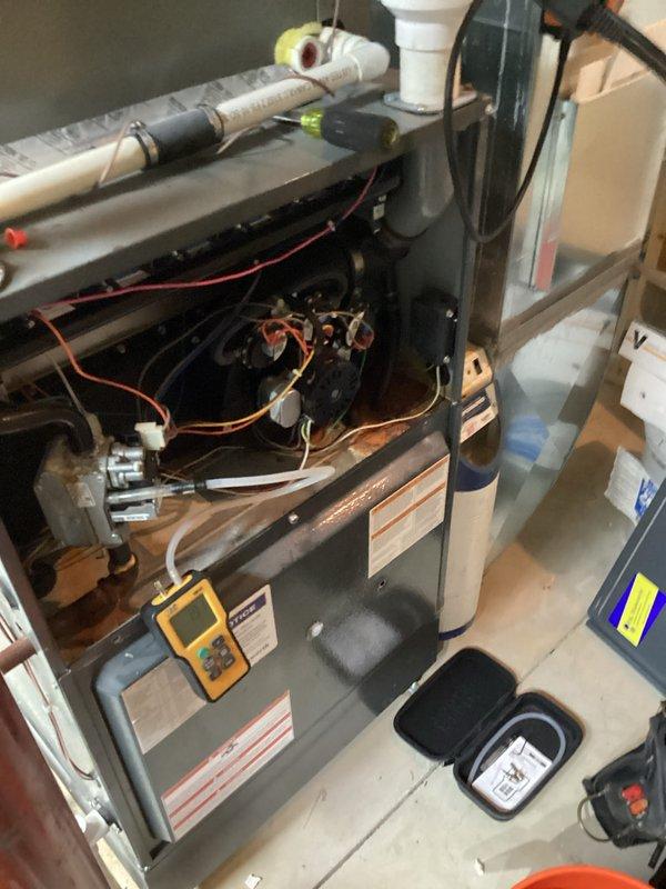 Completed routine heating maintenance on residential HVAC system. Performed comprehensive inspection of furnace unit, including visual examination of internal components, control boards, electrical connections, and evaporator coil assembly. Verified proper operation of all system components, checked wiring connections for security and signs of wear, and inspected heat exchanger fins for cleanliness and airflow efficiency. All components found to be in operational condition with no immediate service needs identified. System tested and confirmed functioning within normal parameters.