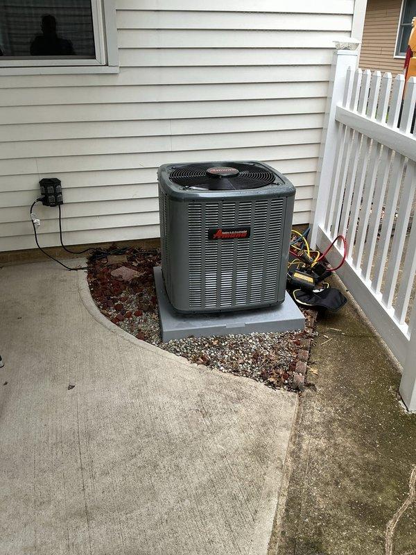 Completed follow-up system start-up and refrigerant charge verification on newly installed Amana ALXS36DN2410AA air conditioning condenser unit with R-32 refrigerant. Performed operational checks, confirmed electrical specifications at 208/230V single phase with proper circuit protection, and verified system performance as warmer ambient temperatures allowed for accurate refrigerant level assessment as previously scheduled with customer during initial installation.