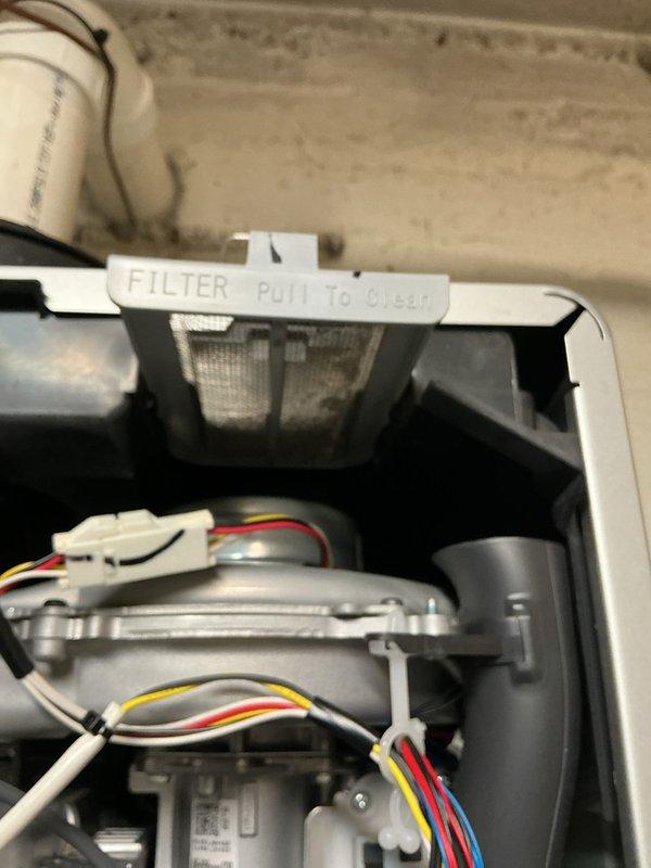 Completed first-year maintenance on combination boiler system, including inspection of heat exchanger, burner assembly, and Grundfos circulation pump. Verified proper operation of control board, digital interface, and all electrical connections. Cleaned ventilation filter and confirmed all mechanical components are functioning within manufacturer specifications.