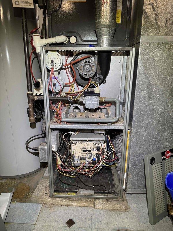 Performed comprehensive HVAC tune-up service on residential split system. Replaced failed dual-run capacitor on outdoor condensing unit and completed full system inspection of gas furnace and air handler, verifying all electrical connections, blower motor operation, and control board functionality to restore proper cooling operation.
