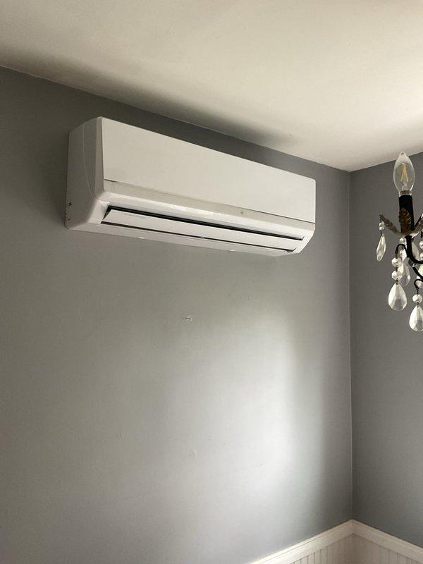 Completed routine cooling maintenance on ductless mini-split air conditioning system. Performed inspection of wall-mounted indoor unit, verified proper operation of all components, and ensured system is ready for optimal performance during the cooling season.