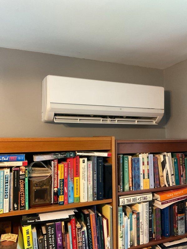 Completed routine cooling maintenance on ductless mini-split air conditioning system. Performed inspection of wall-mounted indoor unit, verified proper operation of all components, and ensured system is ready for optimal performance during the cooling season.