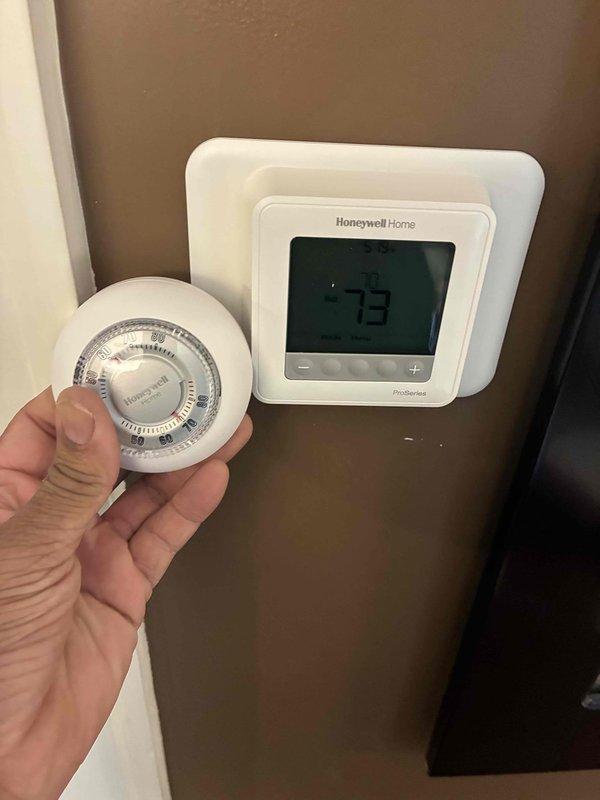 Replaced malfunctioning Honeywell round dial thermostat with new Honeywell Home ProSeries digital thermostat on residential system. Unit was properly mounted, wired, and tested to verify correct operation and temperature control functionality.