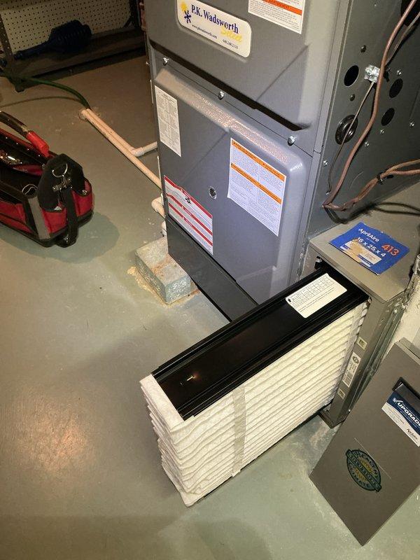 Completed routine cooling maintenance on residential HVAC system. Inspected furnace unit, verified proper operation of all components, checked refrigerant lines and electrical connections, and confirmed air filter condition. All equipment found to be in normal operating condition with no issues identified.