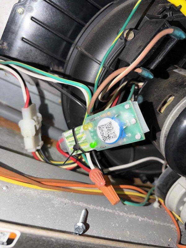 Completed comprehensive cooling system maintenance on residential HVAC unit. Performed thorough inspection of blower motor assembly, verifying proper electrical connections and control board functionality. Inspected Aprilaire humidifier system and associated plumbing connections to ensure optimal operation during cooling season. All components found to be operating within normal parameters with no immediate service needs identified.