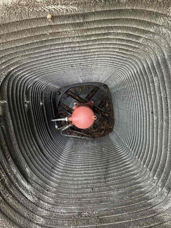 Replaced failed contactor and weak capacitor on HVAC system to restore proper compressor operation. Performed complete system cleaning on both indoor and outdoor units, removing accumulated dust and debris from evaporator coil, condenser coil, and all accessible components to improve efficiency and airflow.