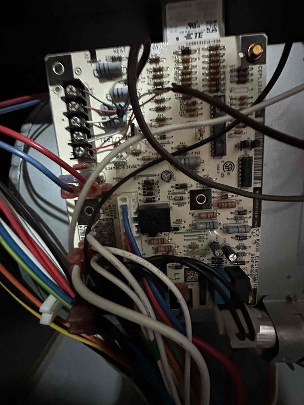 Completed HVAC cooling maintenance service with focus on electrical system inspection. Performed comprehensive evaluation of control board, verified all electrical connections and terminals, and conducted voltage and amperage measurements using digital clamp meter to ensure proper system operation and safety compliance.