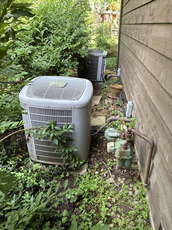 Completed comprehensive estimate for complete air conditioning system replacement at residential property. Evaluated existing outdoor condenser unit and indoor evaporator coil, documenting current equipment condition showing signs of age and weathering. Presented three-tier replacement options featuring Goodman AC and coil systems ranging from 13.4 SEER to 16 SEER efficiency ratings, with Good, Better, and Best configurations to meet varying performance and efficiency requirements.