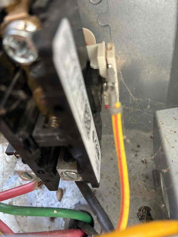 Completed scheduled preventive maintenance on residential cooling system. Performed comprehensive inspection of HVAC equipment including electrical connections, wiring terminals, and mechanical components. Verified system operation with temperature readings showing 86.5°F, confirmed proper furnace and air conditioning functionality. All equipment found operating within normal parameters with no immediate service needs identified.
