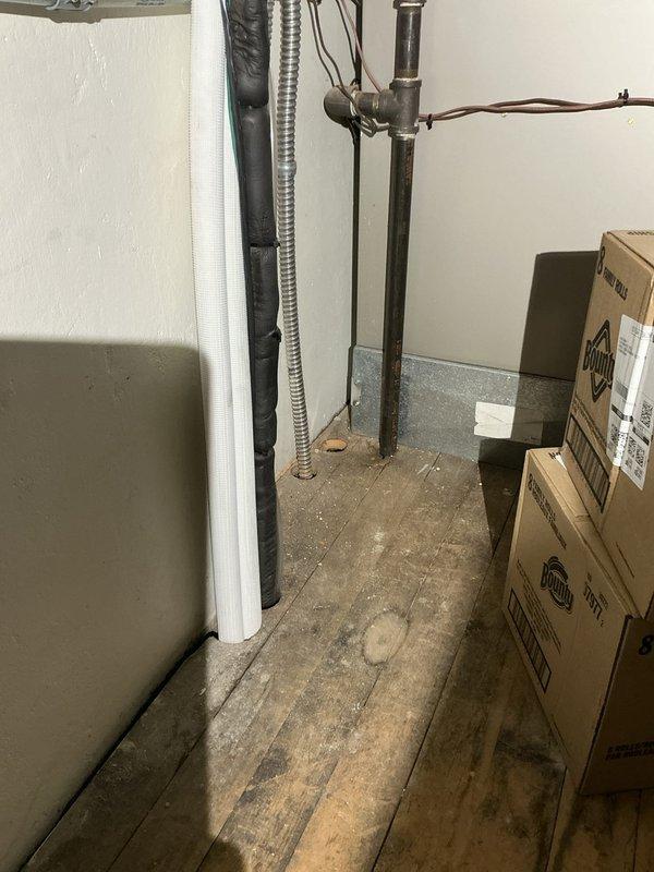 Conducted site assessment for mini-split cooling system installation in commercial facility. Evaluated mechanical room infrastructure and rooftop conditions to determine optimal equipment placement and routing for single-head unit with potential for future zone expansion.