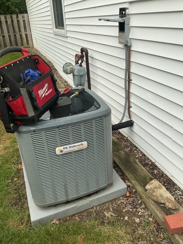 Completed scheduled preventive maintenance on residential cooling system. Performed comprehensive inspection of outdoor condensing unit and indoor components including Aprilaire humidifier integration, verified refrigerant line integrity, checked electrical connections, and confirmed system operational parameters meet manufacturer specifications.