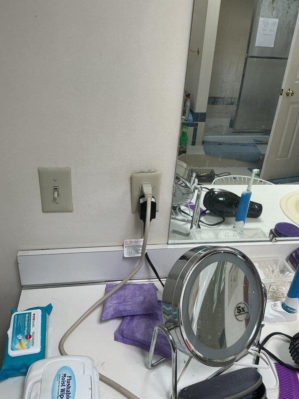Completed electrical inspection of residential property. Evaluated electrical outlets and wiring in bathroom and bedroom areas, documenting existing conditions with photographs. Verified proper outlet functionality and assessed electrical safety compliance in areas undergoing renovation.