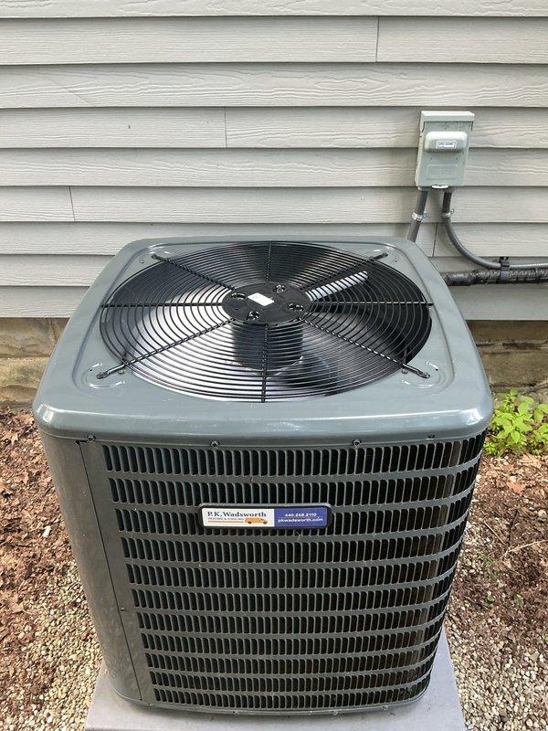 Replaced condenser unit top cover, exterior skirting panels, and condenser fan motor on residential air conditioning system. All components were properly installed, electrical connections secured, and unit tested for proper operation. Customer enrolled in AC/furnace maintenance program with applicable discount applied to repair total.