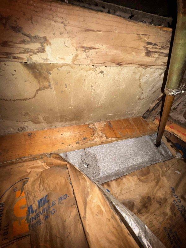 Performed HVAC service on a 15-year-old Magic Pack air conditioning system found to be low on refrigerant. Diagnosed refrigerant loss, inspected system components, and documented heavily soiled air filter requiring replacement. Customer advised to contact office for follow-up diagnostic information.