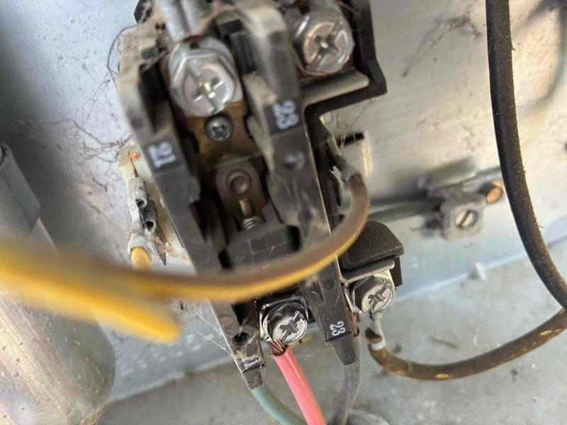 Completed scheduled preventive maintenance on residential R-410A cooling system. Performed comprehensive inspection of outdoor condensing unit including electrical connections, contactor assembly, and refrigerant line set. All components found operating within normal parameters, connections secure, and unit functioning properly for continued seasonal operation.