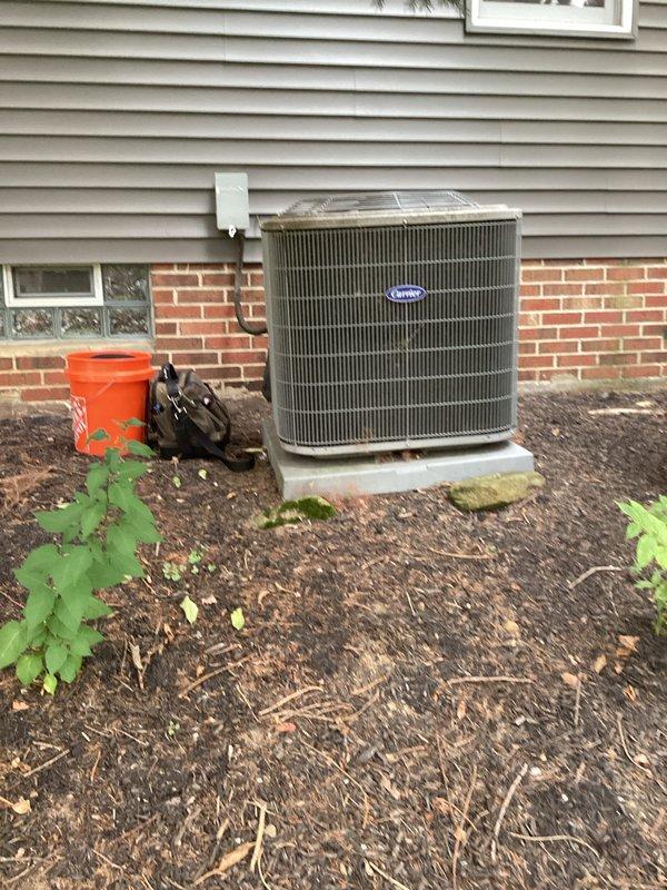 Completed scheduled preventive maintenance on Carrier outdoor condensing unit. Performed comprehensive inspection of electrical components including compressor motor, capacitor, and control wiring; verified proper connections and component integrity. Cleaned condenser coil, checked refrigerant pressures, and confirmed unit operational performance within manufacturer specifications.