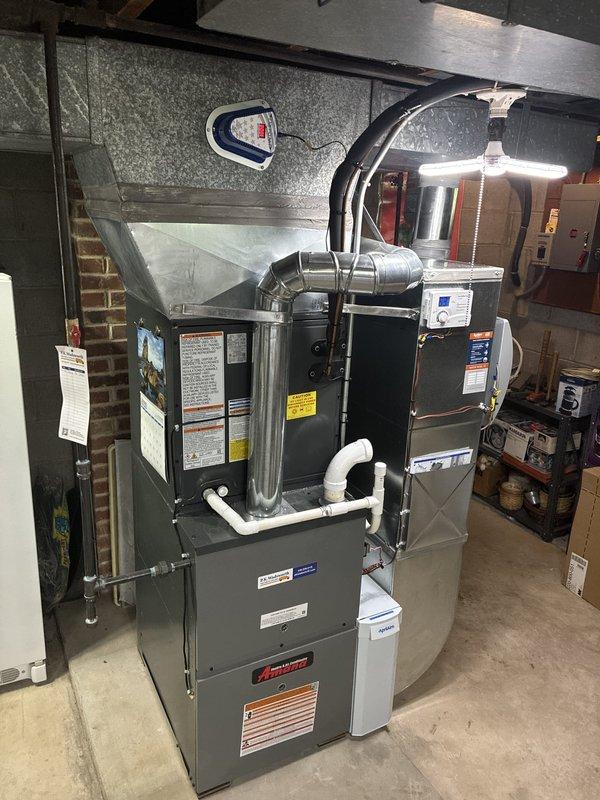 Completed HVAC install warranty service addressing refrigerant line issues. Identified and repaired small leak in lineset, installed missing locking caps on service ports, and corrected improper line configuration where only one line was properly connected instead of the required two lines. Verified system integrity and proper refrigerant line connections upon completion.