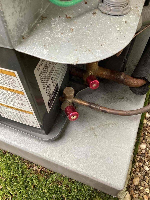 Completed comprehensive cooling system tune-up on outdoor condensing unit. Performed standard maintenance inspection including checking refrigerant lines, electrical connections, and condensate drainage system. Unit operating within normal parameters with no immediate service needs identified at time of visit.