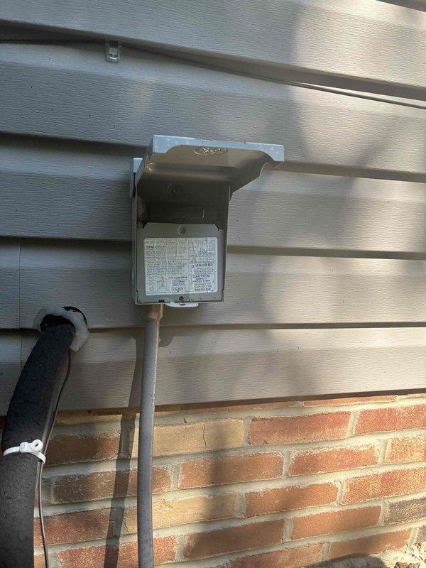 Completed routine preventative maintenance on residential split-system air conditioning unit. Performed comprehensive inspection of outdoor condensing unit, verified proper operation of condenser fan and compressor, checked refrigerant lines for secure connections, and confirmed electrical disconnect box functionality. Unit operating within normal parameters with no deficiencies noted.